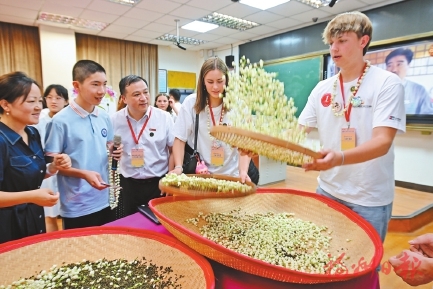 �ഺ���ֿ���硡������������Ե