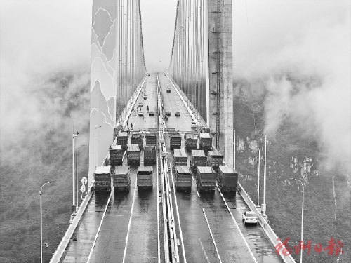 �ڽ������һ������ʽ������������