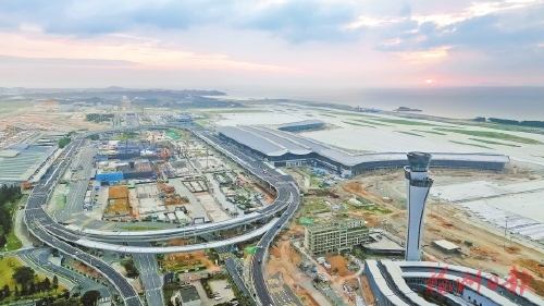 ���ݻ����͵����ݱ�ͬ��