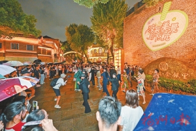 �ڸ��ݣ�����Ӱ�����������