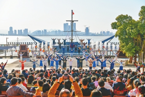 ��β����ͼǿ����дǧ�ꡰ������