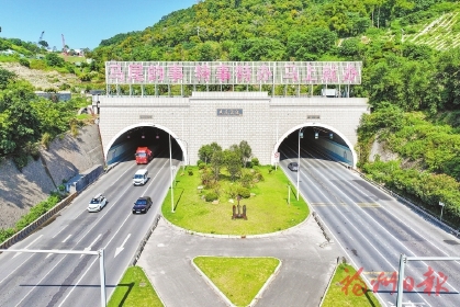 ��β����ͼǿ����дǧ�ꡰ������