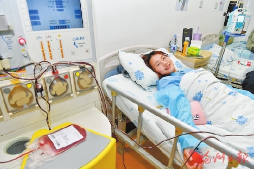 ��00��Ů���������Ѫ��ϸ��