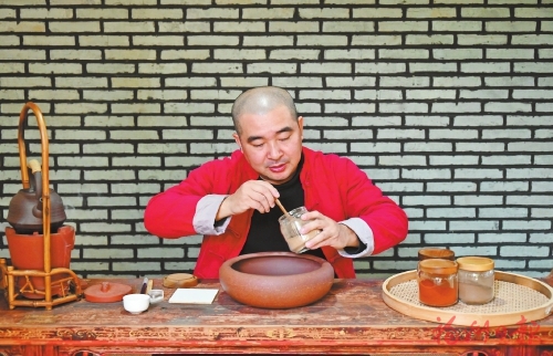 �ڡ��ء��롰��������������