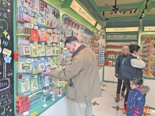 �������Σ����ݡ��ȱ��ˡ�