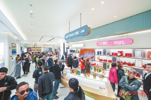 连跨千亿步步高