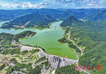 ��ˮ���֣�ˮ���и�֮�ݡ������������ͷ