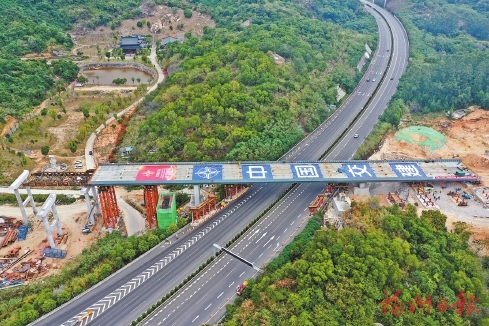 �󺣼��ţ��캽��ͷ��ʹ����ǧ�ڹ�������