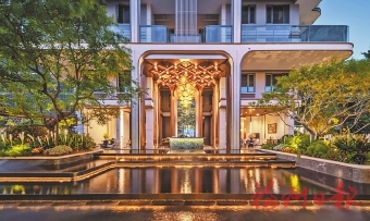 ���ݽ������ţ������ųǡ����̳�ʫ