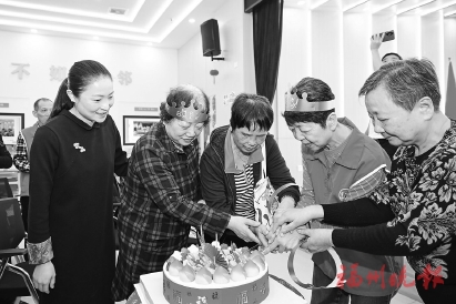 “福报送福”温暖老年朋友