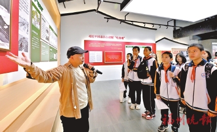 行走的思政课　满满的收获