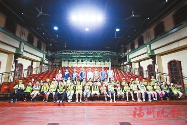 ����н�𴫡����껰����