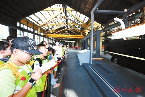 ����н�𴫡����껰����