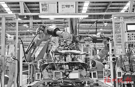 ��̨��е�ۻ��衡������ҵ������Ч