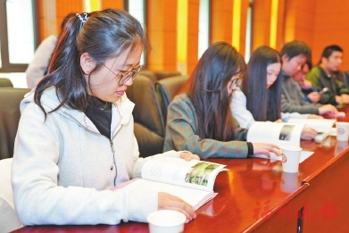 �����Ļ����ݴ�ѧ�о����س���